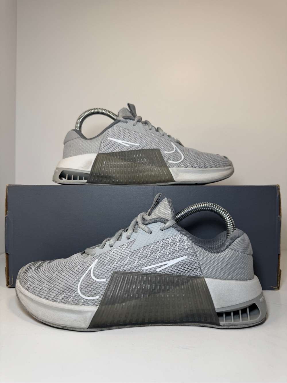 Nike Metcon 9 Light Smoke Grey Men's Size 5 Cross Training Shoes DZ2617-002